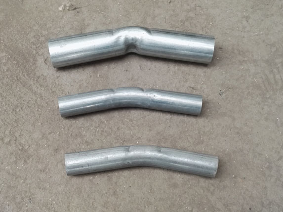 鍍鋅帶連接管和熱鍍鋅彎連管對(duì)比圖片